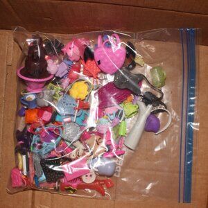 Used 3lbs+ of Miscellaneous Bratz, Barbie Doll Accessories